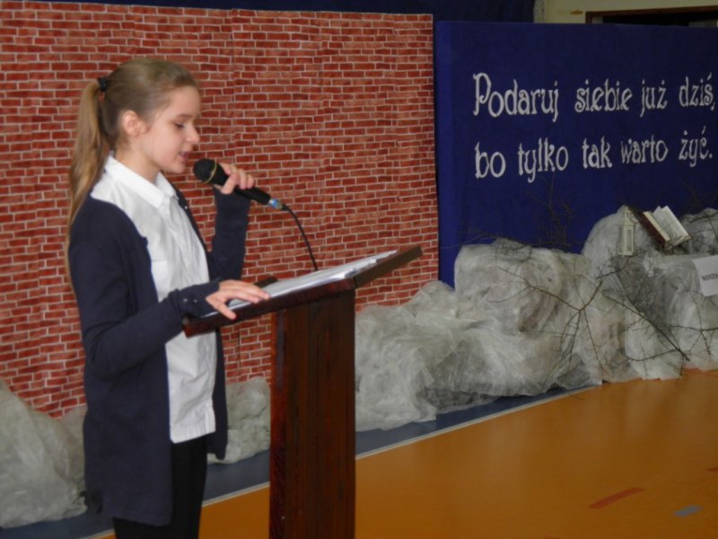 Przedstawienie "Niekochany"